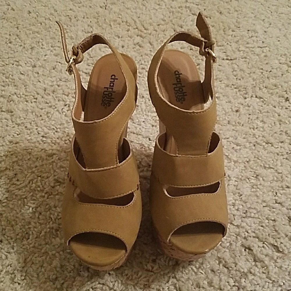 Tan wedges